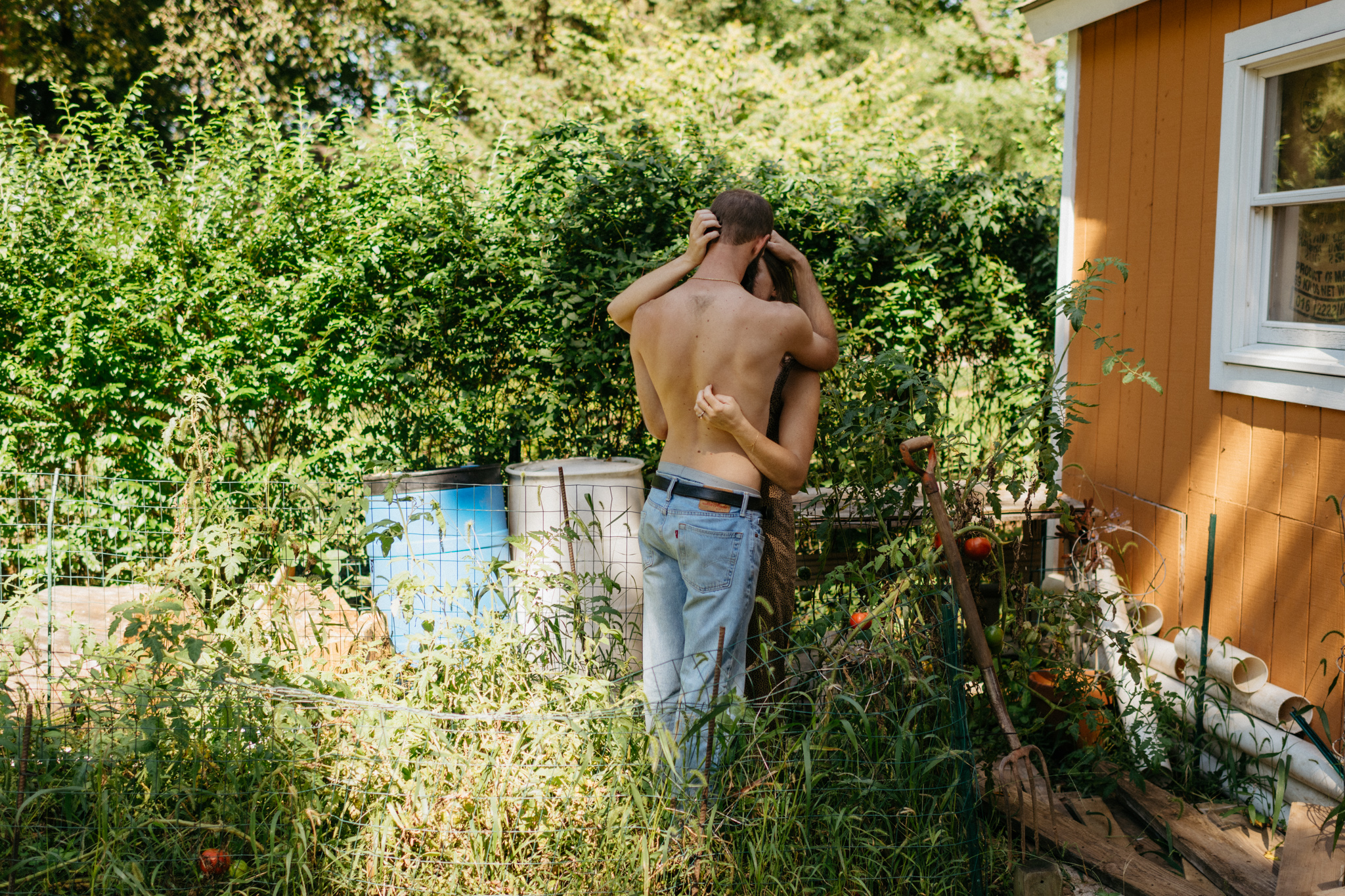 At Home in the Tomato Garden// B+M